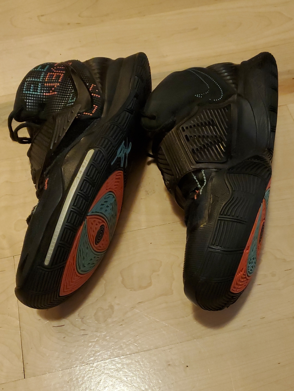 Nike Kyrie 6 Shot Clock Black Men's Size 10 BQ4 No Box/ New Inserts. - Picture 3 of 16